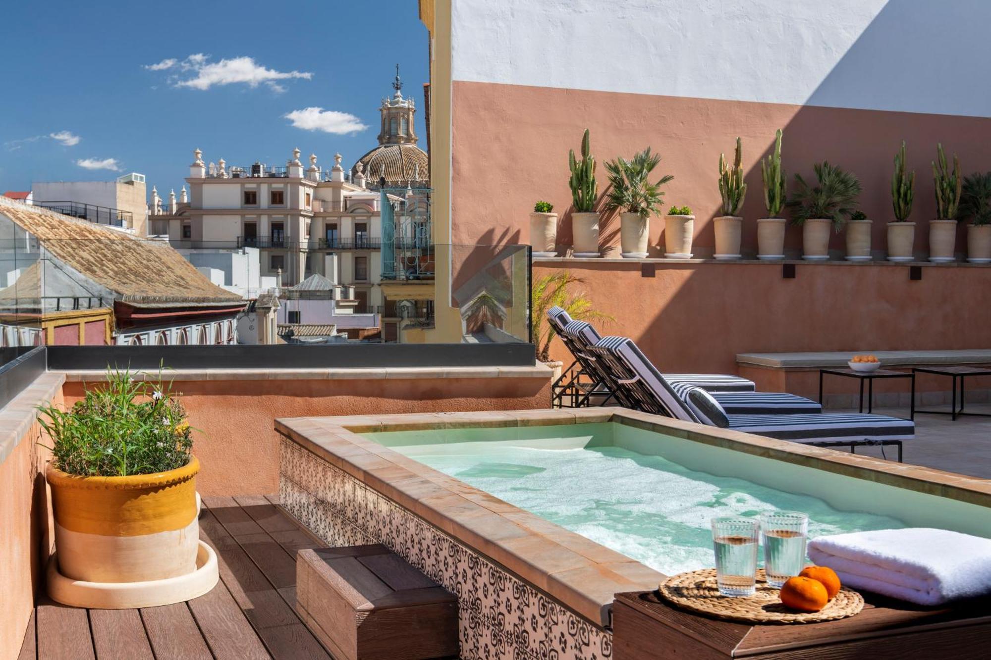 Casa Bedoya Suites & Colors By Magno Apartments Sevilla Exteriör bild